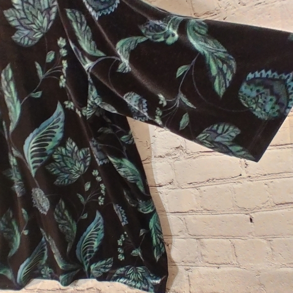 Catherines Black Jewel Velvet Art to Wear 3/4 Sleeve Top 4X - Picture 5 of 12